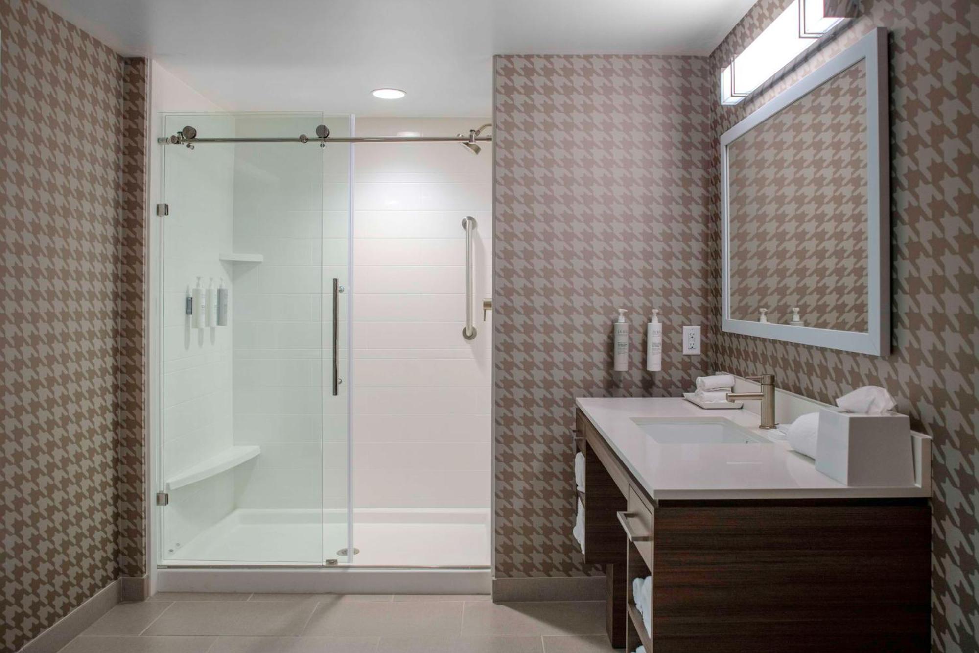 Home2 Suites By Hilton 林奇堡 外观 照片